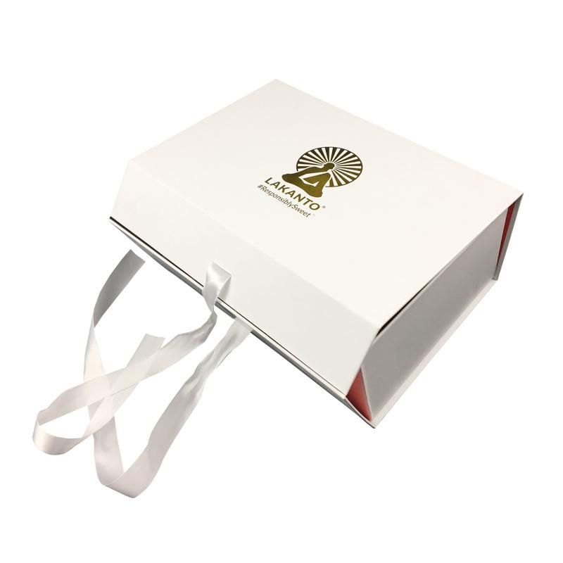 Folding Gift Box With Ribbon